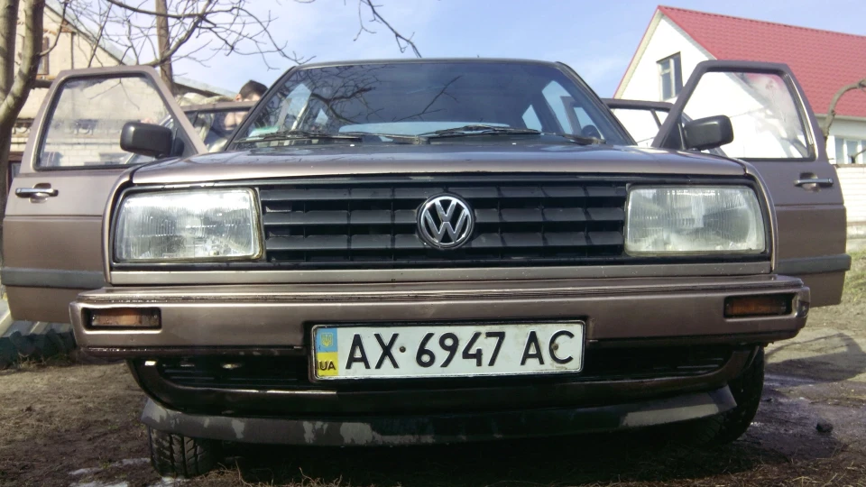 Volkswagen Jetta ETTA 2