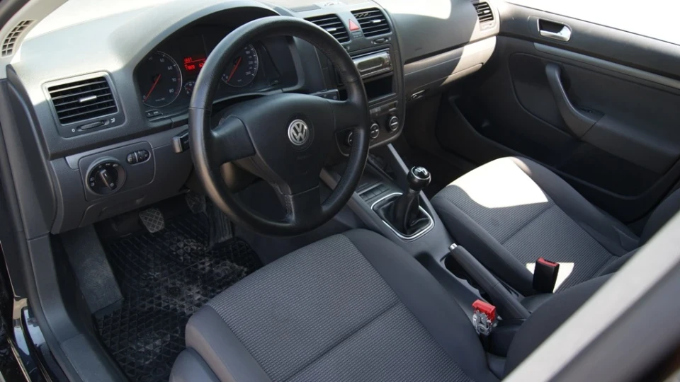 Volkswagen Jetta FIRST IMPRESSIONS 4