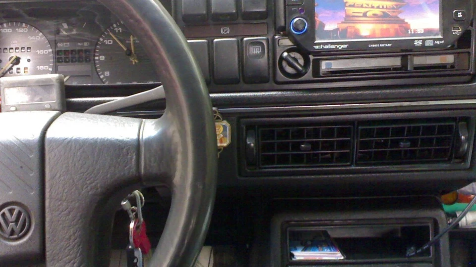 Volkswagen Jetta GL 1.6 АКПП 2