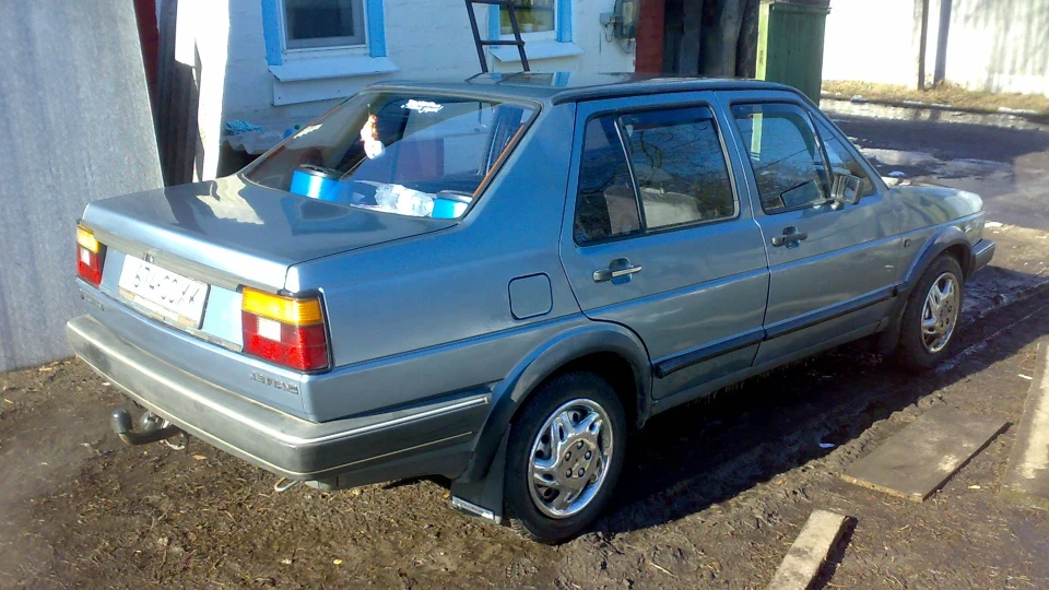 Volkswagen Jetta GL 1.6 АКПП 3