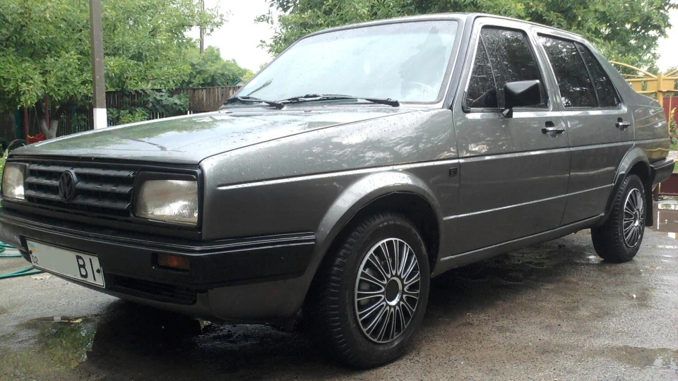 Volkswagen Jetta GL 3
