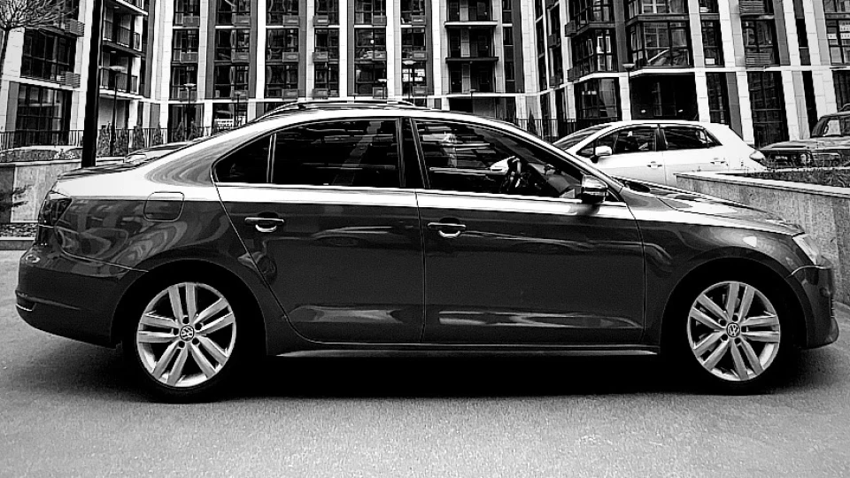 Volkswagen Jetta GLI 2.0 TSI Manual | 200 5