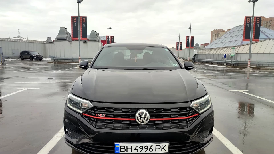 Volkswagen Jetta GLI 2019 Black 2