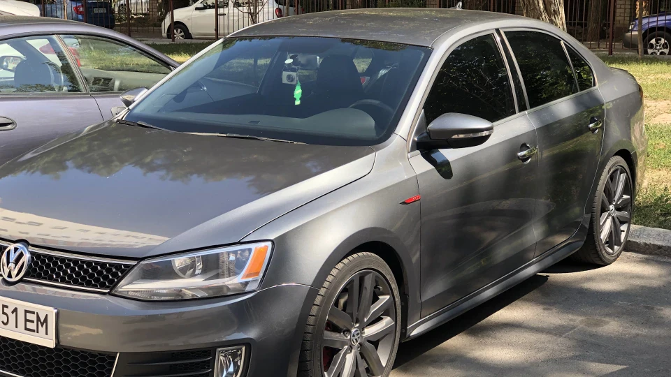 Volkswagen Jetta GLI MK6 [2.0T] 2