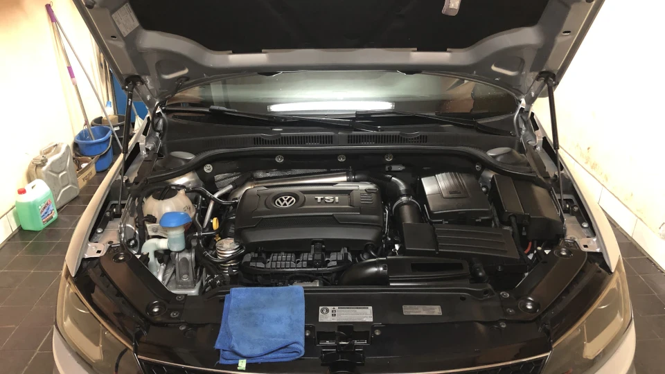 Volkswagen Jetta GLI Mk6 [IS20] 2