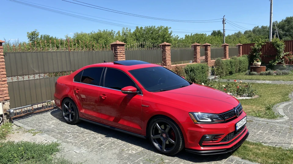Volkswagen Jetta GLI Stage 2 3