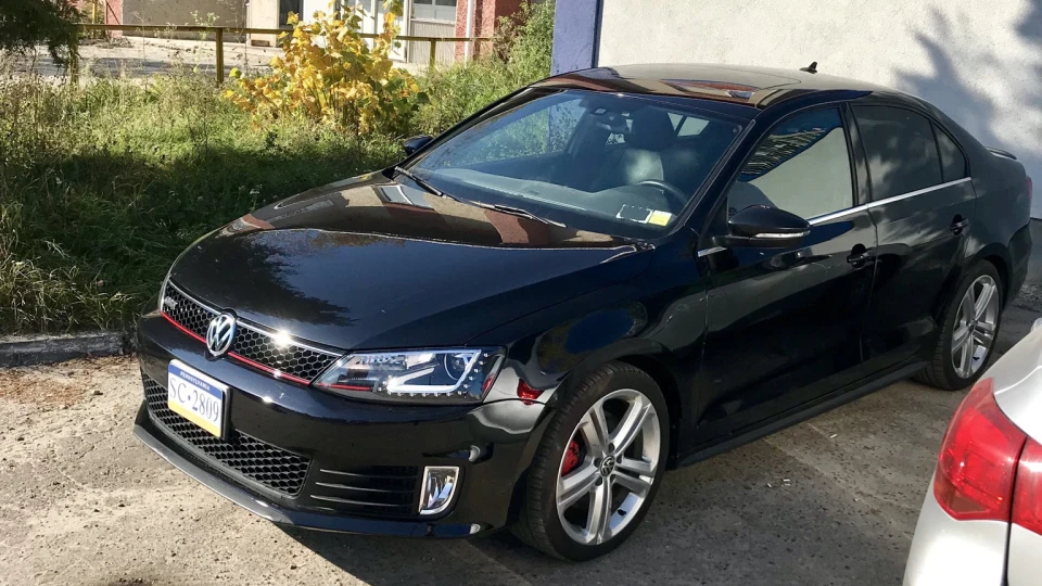 Volkswagen Jetta GLI