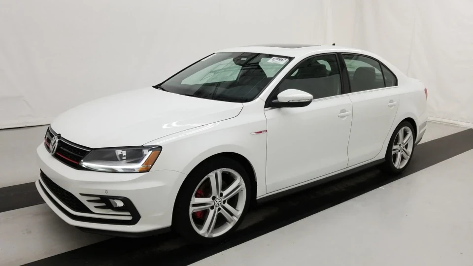 Volkswagen Jetta GLI
