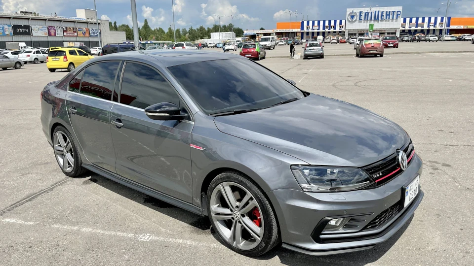Volkswagen Jetta GLI⚡️ 2