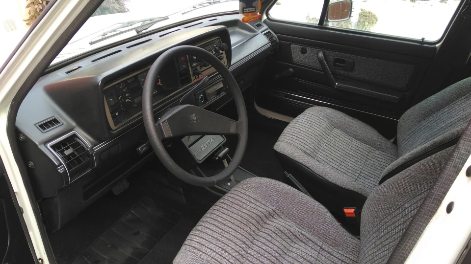 Volkswagen Jetta GLI 3