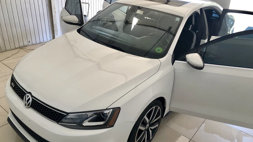 Volkswagen Jetta GLI 4