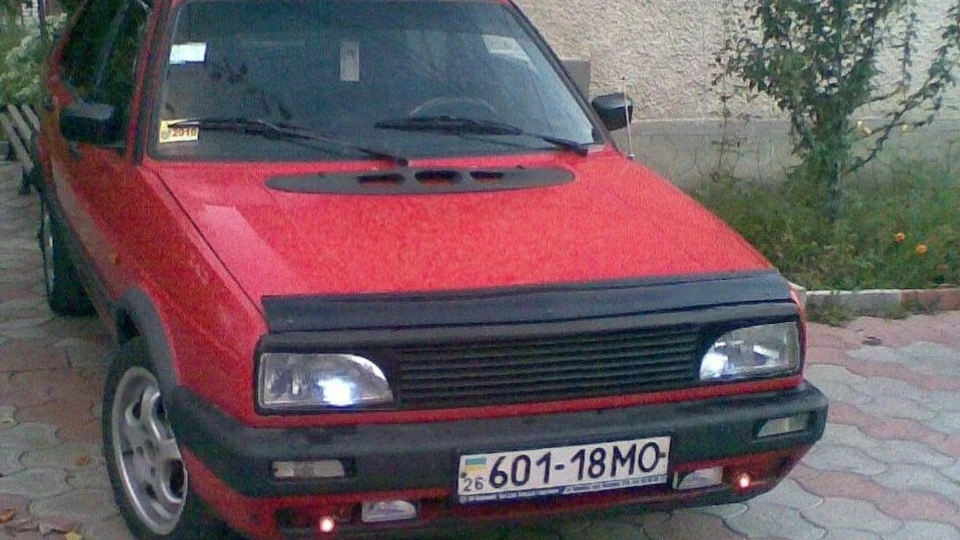 Volkswagen Jetta Червоний рідний колір,1.6 5