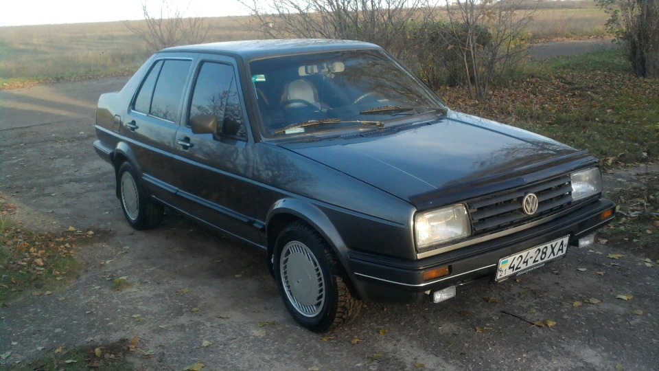 Volkswagen Jetta мокрий асфаль 1,6 бензин 2