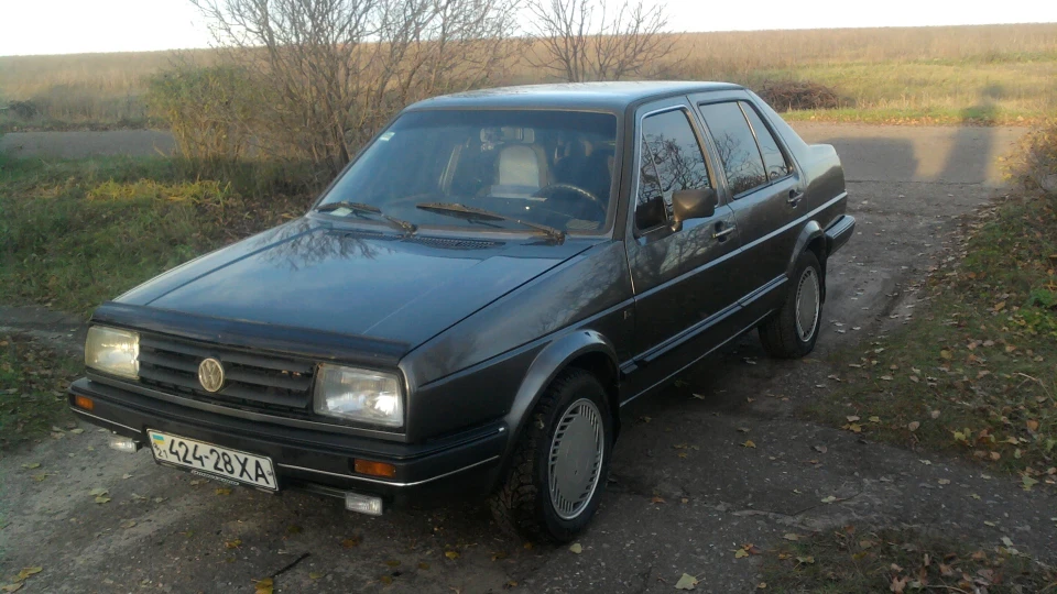 Volkswagen Jetta мокрий асфаль 1,6 бензин 3
