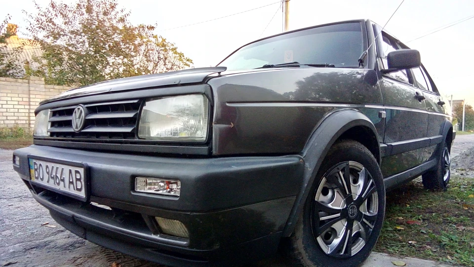 Volkswagen Jetta Мокрий асфальт 1.6 турбо 3