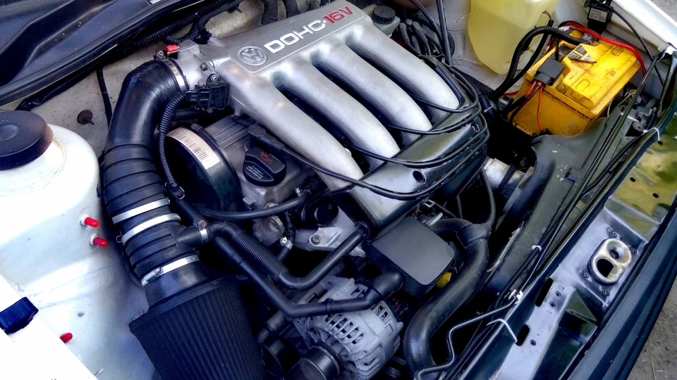 Volkswagen Jetta На стилі) 4