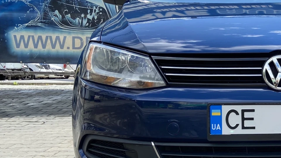 Volkswagen Jetta Night blue 2.5 USA 4