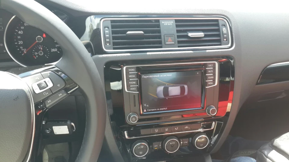 Volkswagen Jetta Premium Life 1.6 tdi