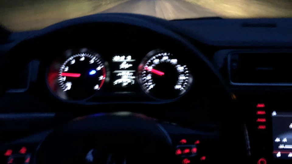 Volkswagen Jetta Sport 2
