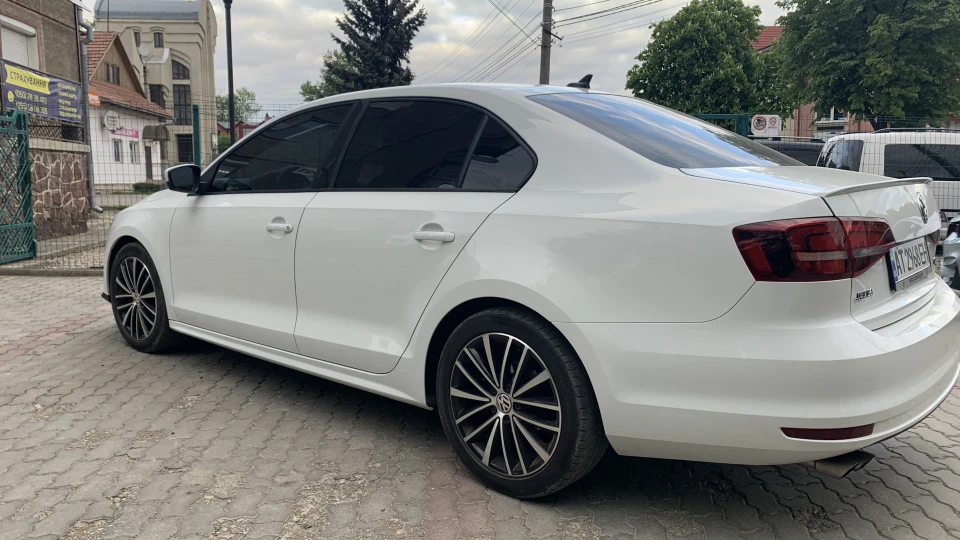 Volkswagen Jetta Sport