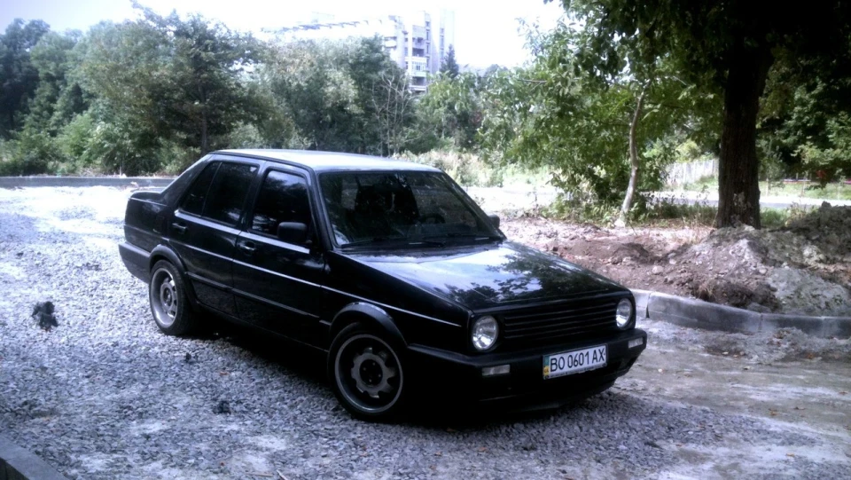 Volkswagen Jetta Темна 4