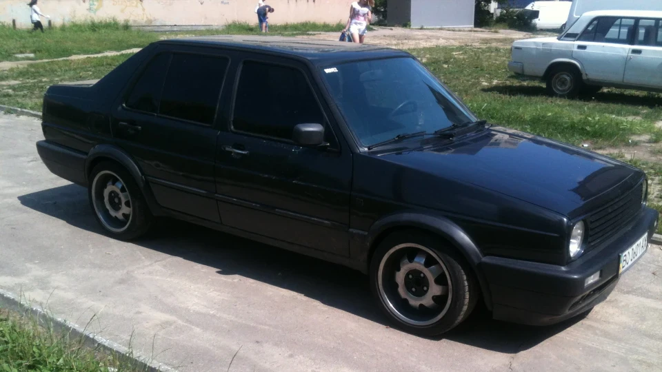 Volkswagen Jetta Темна 5