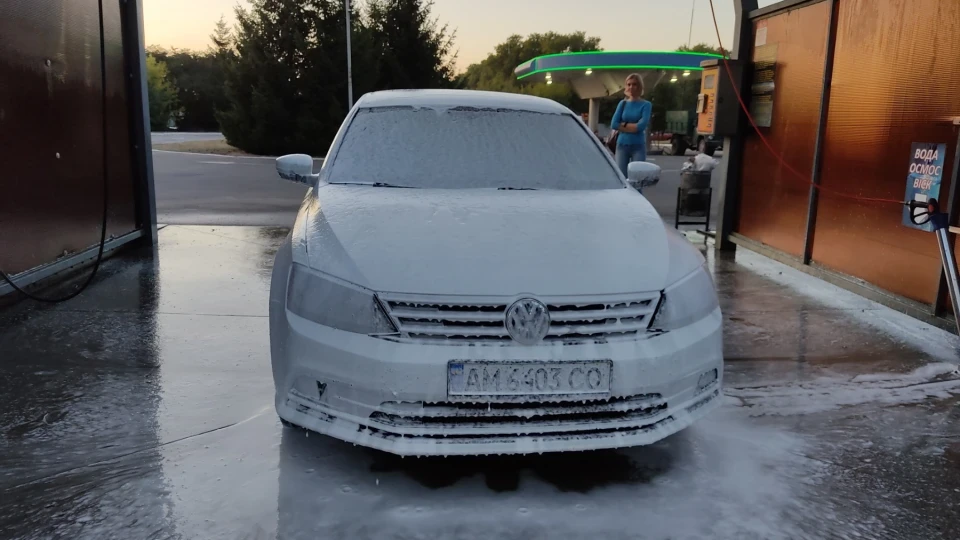 Volkswagen Jetta VW JETTA 2017 1.8L I4 FI
