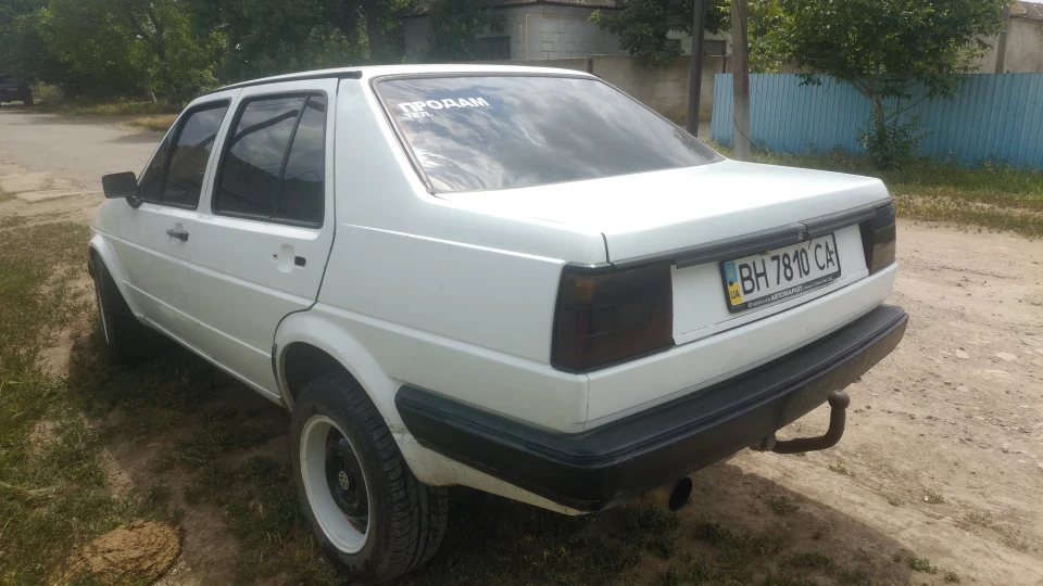 Volkswagen Jetta Заряджена стиляга 2