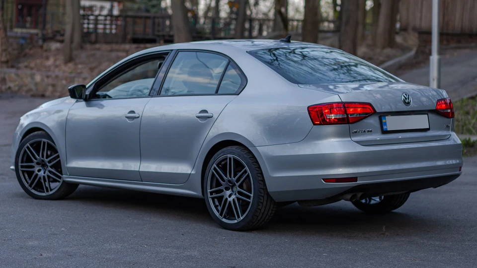 Volkswagen Jetta Желетка 2