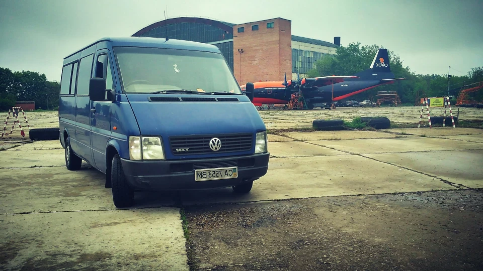 Volkswagen LT (38.11) Avr Буська