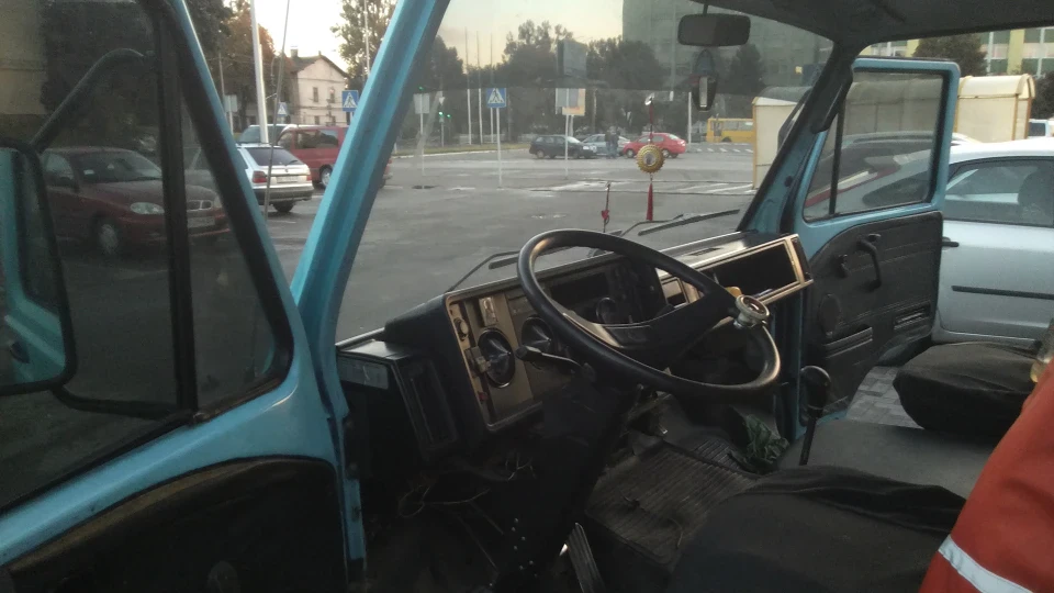 Volkswagen LT Blue Dragon 3