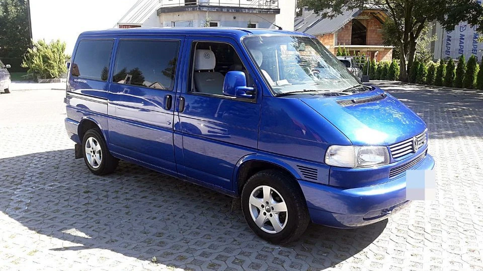 Volkswagen Multivan 2