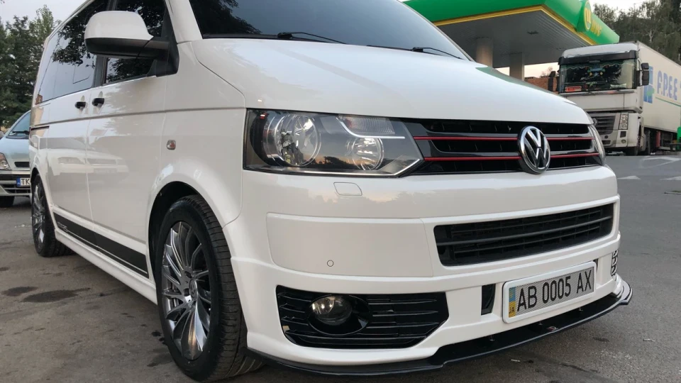 Volkswagen Multivan 5