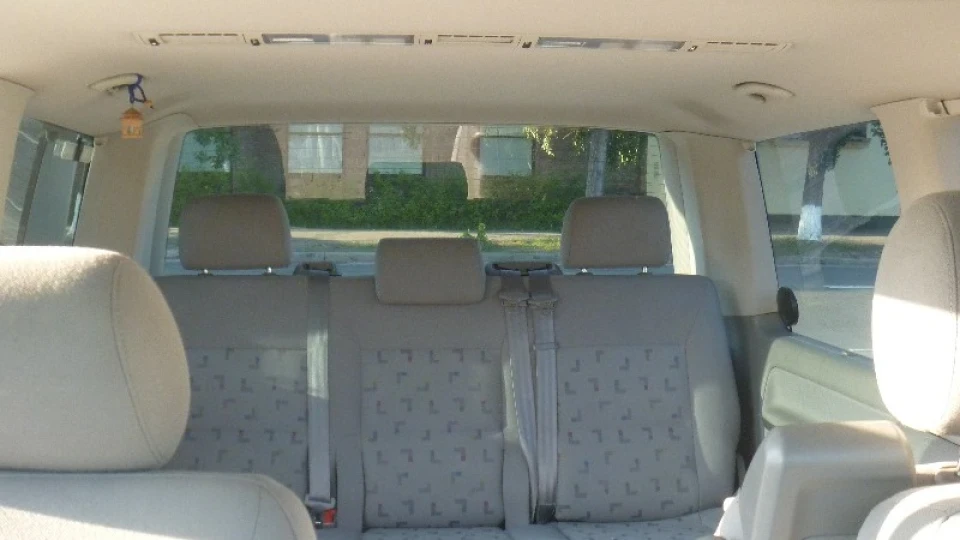 Volkswagen Multivan 2.5 TDi, A/T 2