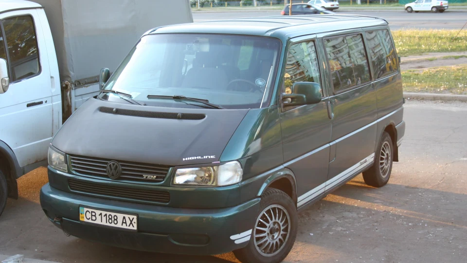 Volkswagen Multivan 2.5TDi TotallyT4 4