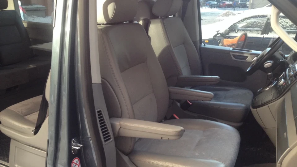 Volkswagen Multivan AXEL 5