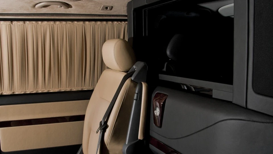 Volkswagen Multivan Комплектація Highline 4