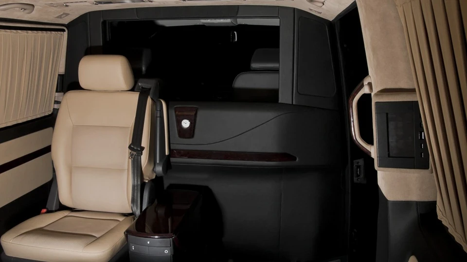 Volkswagen Multivan Комплектація Highline 5