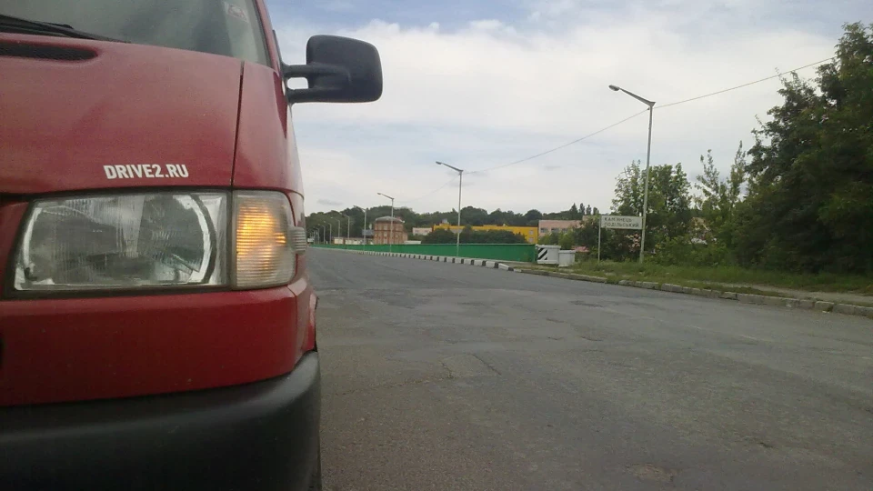 Volkswagen Multivan Червоний Бурундук 4