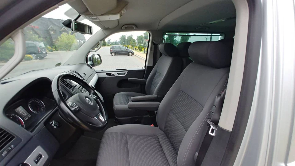 Volkswagen Multivan Мульт Іван**ВаНЬка** 2