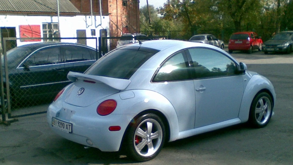 Volkswagen New Beetle 1.8t 5