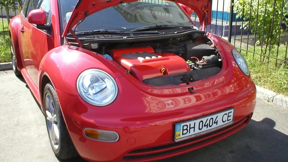 Volkswagen New Beetle RedTop 2