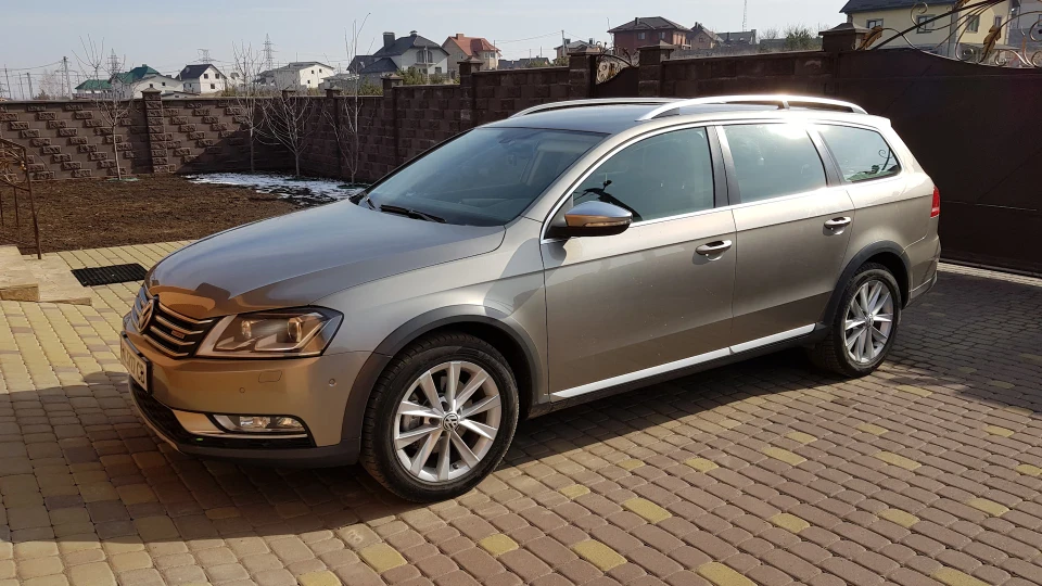 Volkswagen Passat Alltrack 3