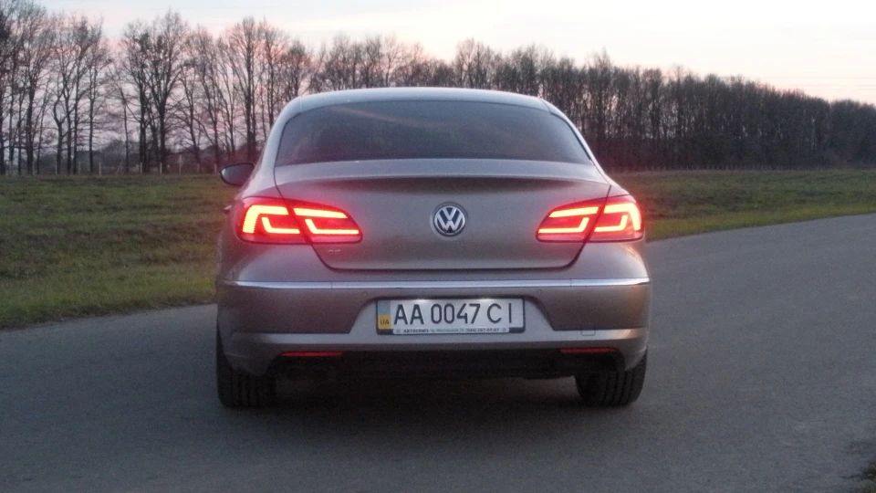 Volkswagen Passat CC 4