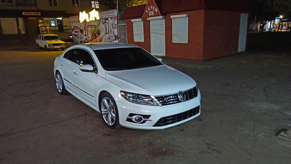 Volkswagen Passat CC 2