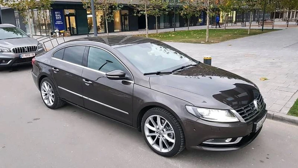 Volkswagen Passat CC 4