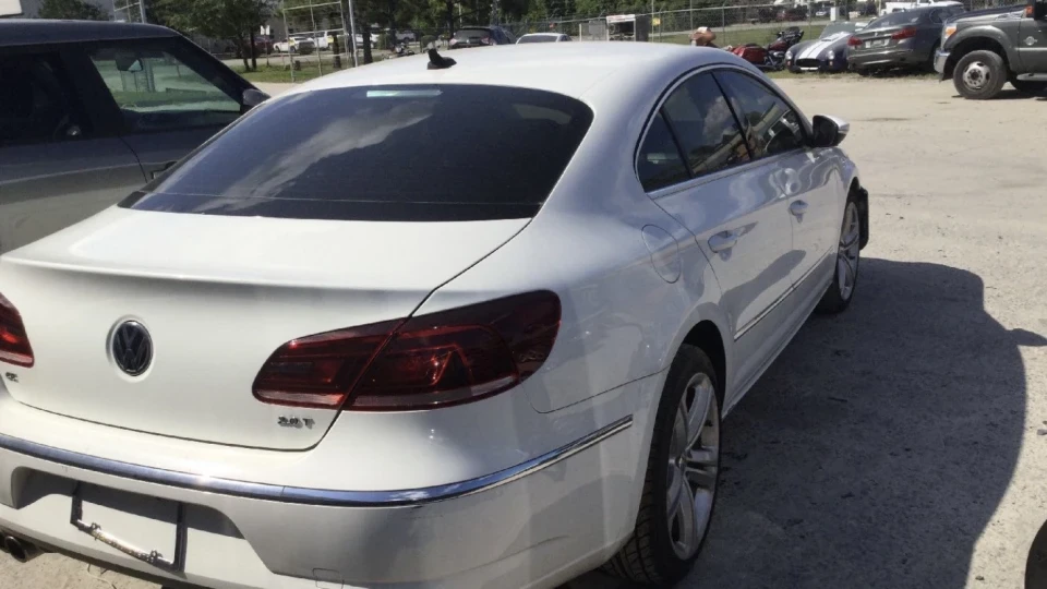 Volkswagen Passat CC 2