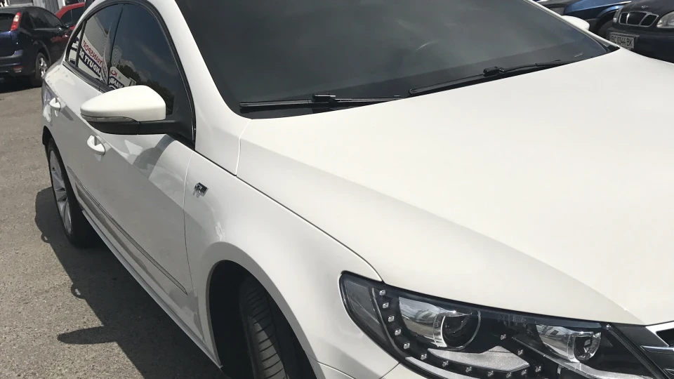 Volkswagen Passat CC 1.8 TSI 4