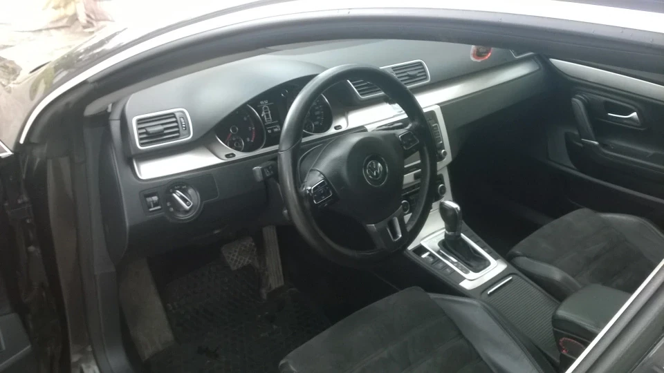 Volkswagen Passat CC 1.8 турбо