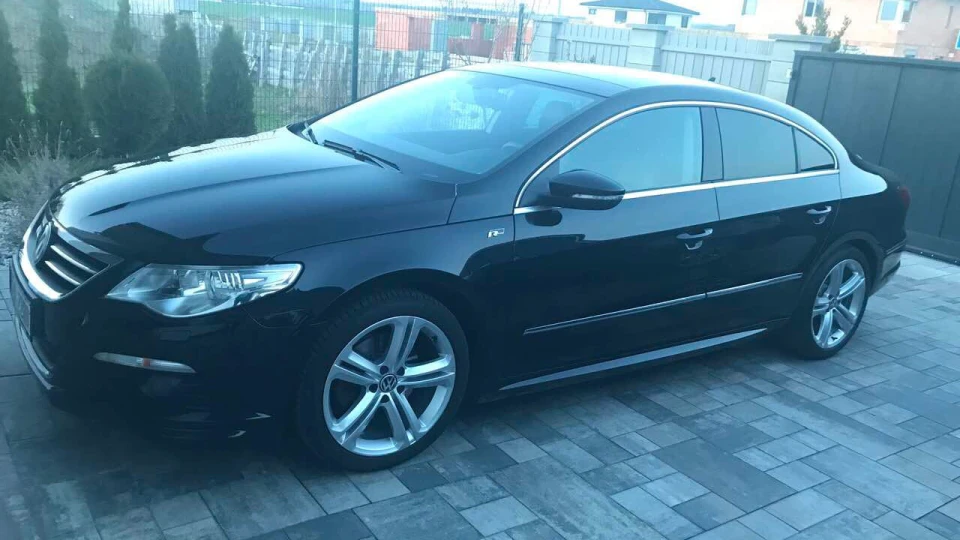 Volkswagen Passat CC 2.0 TDI 170 hp 2